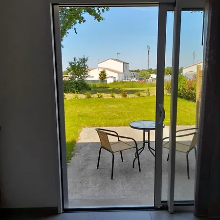 Lumineux Avec Terrasse *